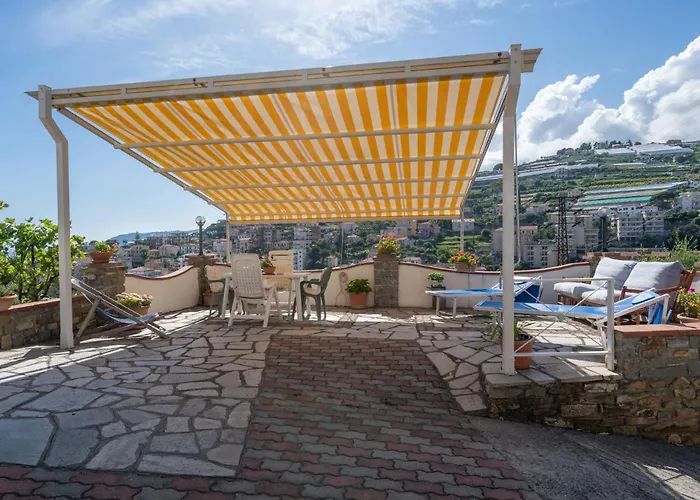 Laura By Interhome Casa vacanze *